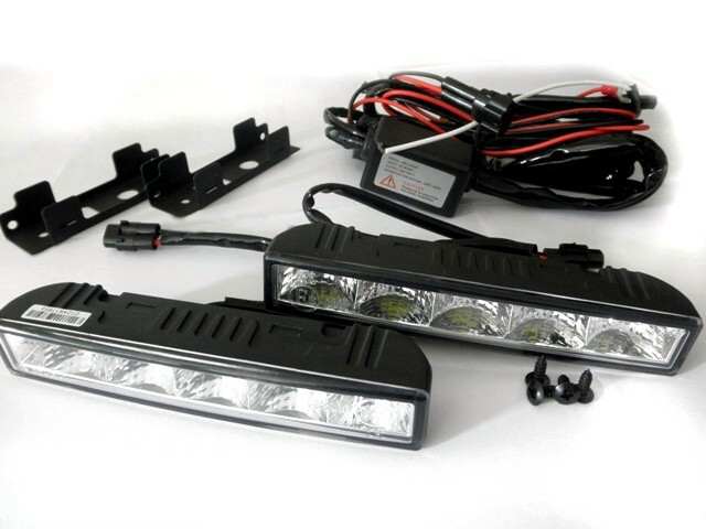 UNIX Daytime light Universal 10574316 5 LEDs, 12 V, width: 148 mm, height: 27 mm, depth: 32 mm