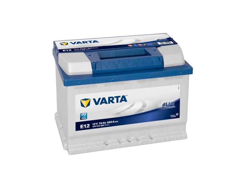 VARTA Batterie 129390 74 Ah. linke+. normale Batteriepolklemme
Spannung [V]: 12, Batterie-Kapazität [Ah]: 74, Kälteprüfstrom EN [A]: 680, Polanordnung: 1, Endpolart: 1, Bodenleistenausführung: B13, Länge [mm]: 278, Breite [mm]: 175, Höhe [mm]: 190, Service Information beachten:  Technische Information: Erfüllt als Originalersatzteil alle Kriterien der Automobilhersteller. Entspricht höchsten deutschen Qualitätsstandards Patentiertes PowerFrame® Gitter für zuverlässige Startleistung, schnelle Ladefähigkeit und hohe E