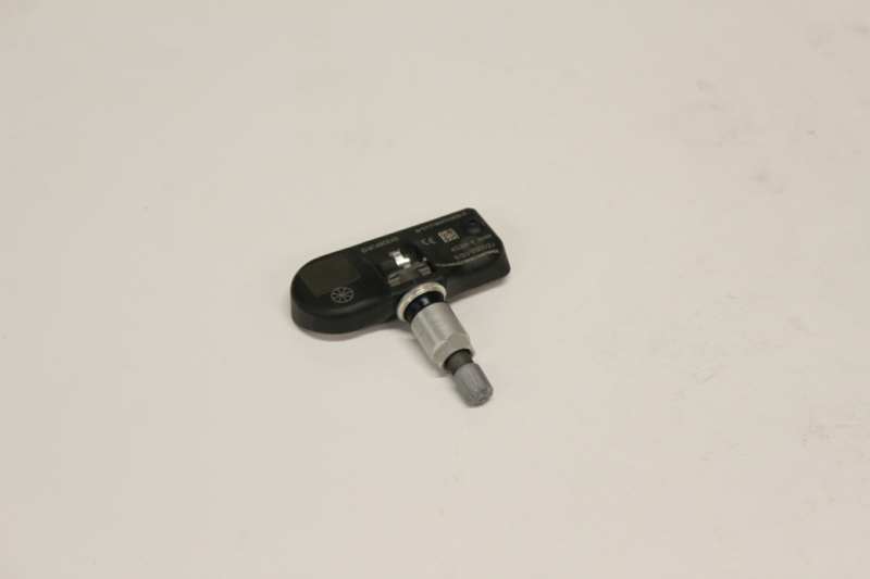 SCHRADER Raddrucksensor 10699257 Frequenzbereich [MHz]: 433, Kennbuchstabe: 4023, Gehäusefarbe: schwarz, Ventilfarbe: silber, Montageart: geschraubt, Fahrzeugausstattung: für Fahrzeuge mit Reifendruck-Kontrollsystem, Ergänzungsartikel/Ergänzende Info 2: mit Ventilen, mit Nut, Anzugsdrehmoment [Nm]: 8, Prüfzeichen: CE, zulässige Höchstgeschwindigkeit [km/h]: 250 
zulässige Höchstgeschwindigkeit [km/h]: 250, Anzugsdrehmoment [Nm]: 8, Prüfzeichen: CE, Ergänzungsartikel/Ergänzende Info 2: mit Nut, mit Ventilen, Fahrzeugausstattung