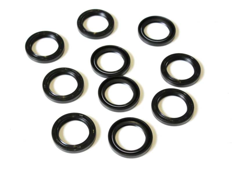 PAYEN Camshaft seal 10797684 10 pcs/pack.
Height [mm]: 7, Material: NBR (nitrile butadiene rubber), ACM (Polyacrylate), Inner Diameter [mm]: 34, Outer Diameter [mm]: 48, Swirl Type: Right-hand Twist, Radial Shaft Seal Design: 827S RD