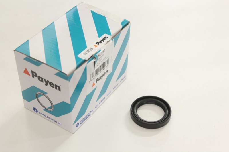 PAYEN Camshaft seal 10797663 10 pcs/pack.
Height [mm]: 8, Material: NBR (nitrile butadiene rubber), Inner Diameter [mm]: 34, Outer Diameter [mm]: 48, Swirl Type: Right-hand Twist, Radial Shaft Seal Design: 827S RD