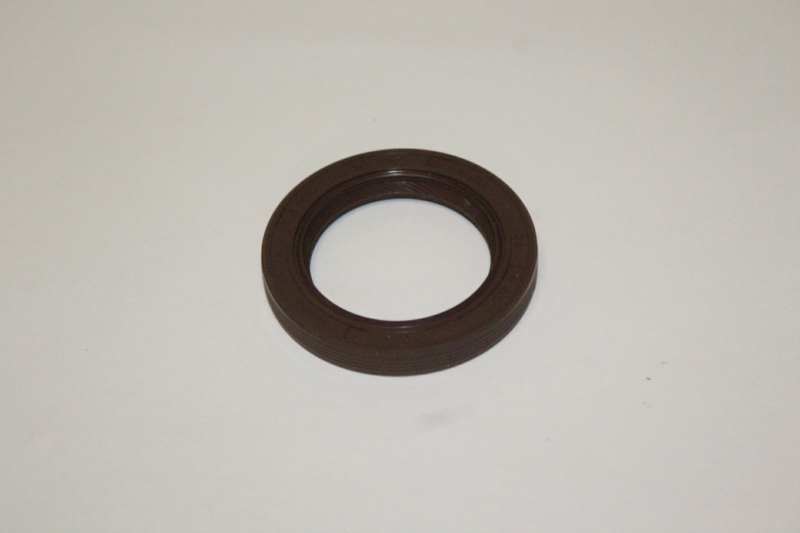 GLASER Camshaft seal 10638165 35 x 50 x 7 mm
Material: FPM (fluoride rubber), Inner diameter [mm]: 35, Outer diameter [mm]: 50, Height [mm]: 7, Radial Shaft Seal Design: A SL, Swirl Type: Right-hand Twist