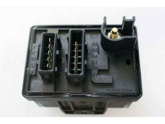 CHAMPION Glow plug controller 812613 Voltage [V]: 12, Number of Cylinders: 4, 5, Packing Type: Box 1.