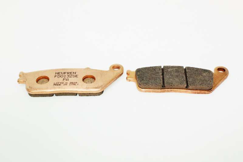 NEWFREN Brake pad for motorcycle 10578348 Scooter, Elite, Sintered, Set, for a brake disc!