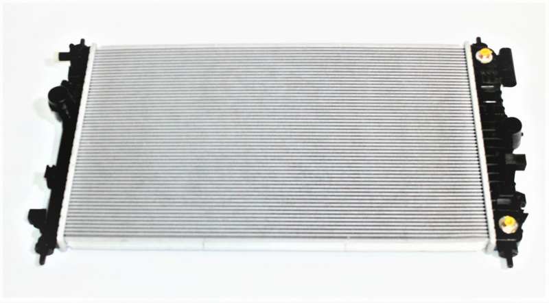 NISSENS Radiator 10515153 Cooling fins material: Aluminium, Core Depth [mm]: 26, Core Length [mm]: 680, Core Width [mm]: 397, Inlet O [mm]: 34, Outlet O [mm]: 38,5, Radiator type: Brazed cooling fins, Supplementary Article/Info 2: without expansion tank, Supplementary Article/Supplementary Info: with oil cooler, without gasket/seal, Water Tank Material (radiator): Plastic Technical Information: Radiator with 5mm system-Advanced technology with higher power effect 1.
