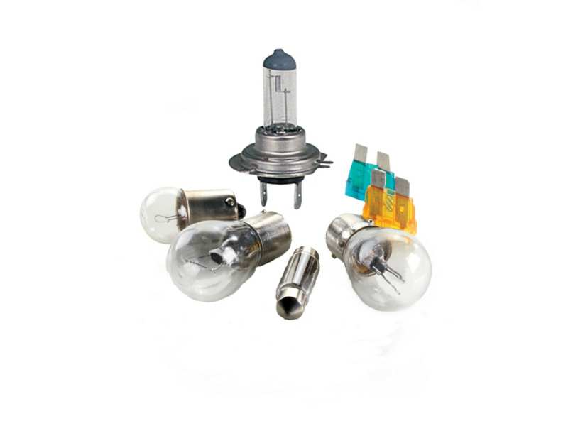 BOTTARI Glühlampen-Set 10673957 H7, 12 V, 55 W
Kann aus Gründen der Qualitätssicherung nicht zurückgenommen werden!