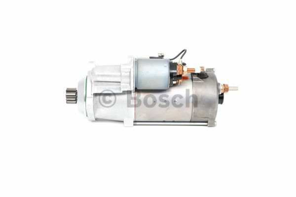 BOSCH Starter 487526 new
Voltage [V]: 24, Rated Power [kW]: 7,8, Number of mounting bores: 3, Number of thread bores: 0, Number of Teeth: 9, Clamp: 30, 50, 31, Flange O [mm]: 89, Rotation Direction: Clockwise rotation, Pinion Rest Position [mm]: 48, Bore O [mm]: 10,9, Bore O 2 [mm]: 10,9, Bore O 3 [mm]: 10,9, Length [mm]: 361, Position / Degree: links, Connecting Angle [Degree]: 45, Fastening hole angle measurement [Degree]: 45 1.