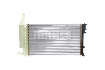 BEHR HELLA SERVICE Radiator
