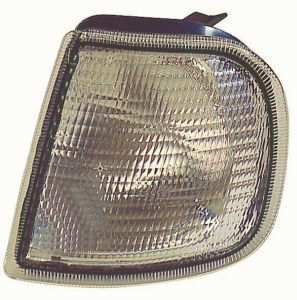 DEPO Blinker 10887850 Besser, ohne Steckdose
Einbauposition: vorne rechts, Lampenart: PY21W, Sockelglühlampe, Zulassungsart: ECE-geprüft, Ergänzungsartikel/Ergänzende Info 2: mit Schraubanschluss, Lichtscheibenfarbe Blinkleuchte: glasklar, Lichtscheibenfarbe: glasklar, Ergänzungsartikel/Ergänzende Info: ohne Halter, ohne lampenträger, ohne Glühlampe