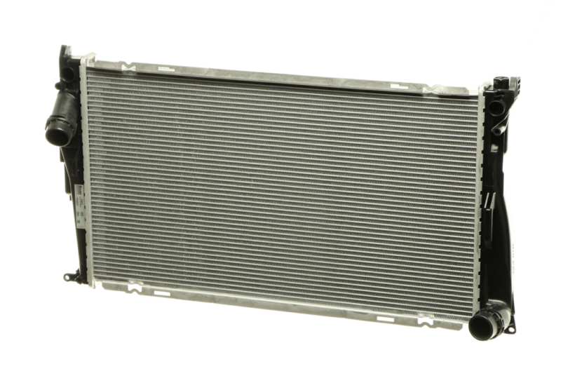NISSENS Radiator 10371874 Cooling fins material: Aluminium, Core Depth [mm]: 32, Core Length [mm]: 600, Core Width [mm]: 336, Inlet O [mm]: 38,5, Outlet O [mm]: 38,5, Radiator type: Brazed cooling fins, Supplementary Article/Info 2: without cap, without expansion tank, Supplementary Article/Supplementary Info: with gaskets/seals, Water Tank Material (radiator): Plastic Technical Information: Radiator with 5mm system-Advanced technology with higher power effect 1.