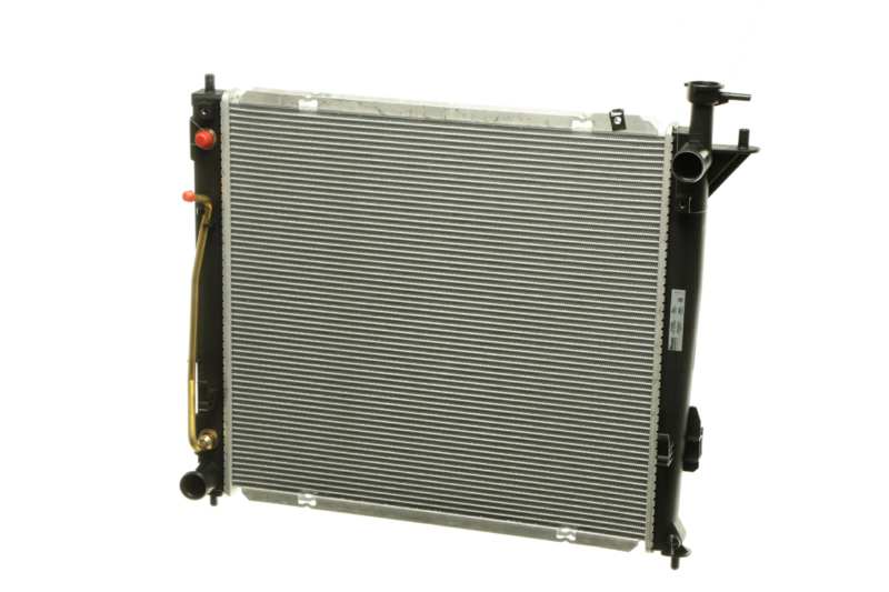 NISSENS Radiator 10400152 Cooling fins material: Aluminium, Core Depth [mm]: 26, Core Length [mm]: 510, Core Width [mm]: 471, Inlet O [mm]: 35, Outlet O [mm]: 35, Radiator type: Brazed cooling fins, Supplementary Article/Info 2: without cap, without expansion tank, Supplementary Article/Supplementary Info: with oil cooler, with gaskets/seals, Water Tank Material (radiator): Plastic 1.