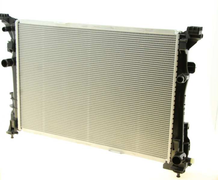 NISSENS Radiator 10400143 Cooling fins material: Aluminium, Core Depth [mm]: 26, Core Length [mm]: 640, Core Width [mm]: 425, Inlet O [mm]: 33,2, Outlet O [mm]: 33, Radiator type: Brazed cooling fins, Supplementary Article/Info 2: without cap, without expansion tank, Supplementary Article/Supplementary Info: with gaskets/seals, Water Tank Material (radiator): Plastic 1.