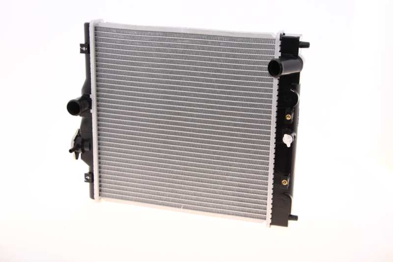 NISSENS Radiator 293265 Aluminum/plastic
Cooling fins material: Aluminium, Core Depth [mm]: 26, Core Length [mm]: 350, Core Width [mm]: 348, Inlet O [mm]: 32, Outlet O [mm]: 32, Radiator type: Brazed cooling fins, Supplementary Article/Info 2: without expansion tank, Supplementary Article/Supplementary Info: without gasket/seal, Water Tank Material (radiator): Plastic 1.