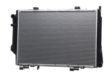 NISSENS Radiator 292881 Aluminum/plastic
Cooling fins material: Aluminium, Core Depth [mm]: 40, Core Length [mm]: 614, Core Width [mm]: 418, Inlet O [mm]: 36, Outlet O [mm]: 36, Radiator type: Brazed cooling fins, Supplementary Article/Info 2: without cap, without expansion tank, Supplementary Article/Supplementary Info: with oil cooler, with gaskets/seals, Water Tank Material (radiator): Plastic 1.