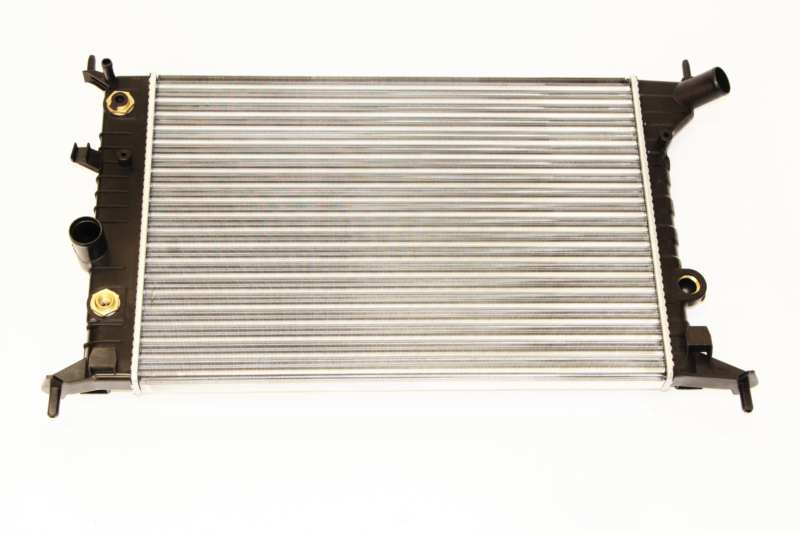 NISSENS Radiator 293189 Aluminum/plastic
Cooling fins material: Aluminium, Core Depth [mm]: 23, Core Length [mm]: 540, Core Width [mm]: 378, Inlet O [mm]: 33, Outlet O [mm]: 33, Radiator type: Mechanically jointed cooling fins, Supplementary Article/Info 2: with cap, without expansion tank, Supplementary Article/Supplementary Info: with oil cooler, with gaskets/seals, Water Tank Material (radiator): Plastic 1.