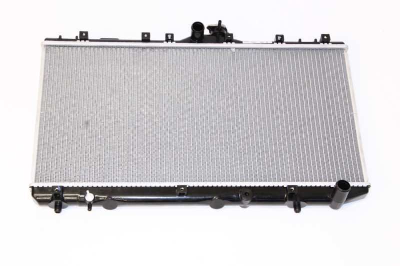 NISSENS Radiator 293730 Alu/alu
Cooling fins material: Aluminium, Core Depth [mm]: 26, Core Length [mm]: 350, Core Width [mm]: 698, Inlet O [mm]: 31, Outlet O [mm]: 31, Radiator type: Brazed cooling fins, Supplementary Article/Info 2: without expansion tank, Supplementary Article/Supplementary Info: without gasket/seal, Water Tank Material (radiator): Plastic 1.