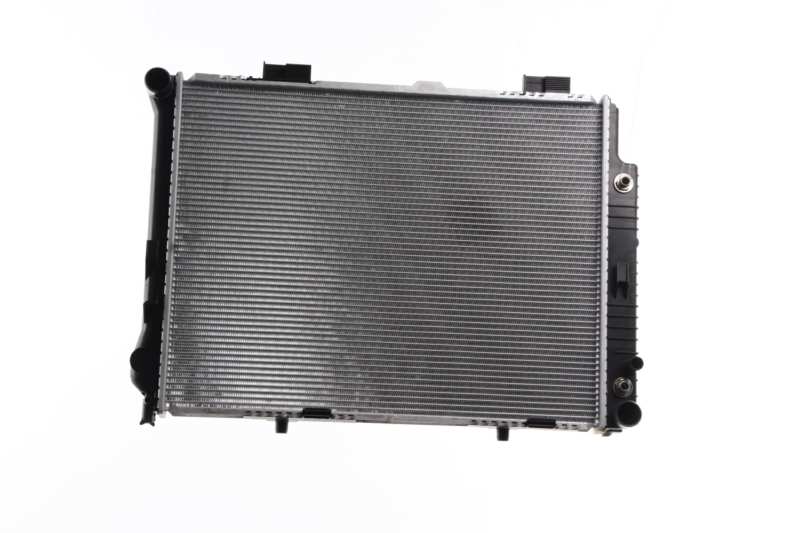 BEHR HELLA SERVICE Radiator 10890854 Radiator type: Brazed cooling fins, Core Length [mm]: 641, Core Width [mm]: 493, Core Depth [mm]: 33, Water Tank Material (radiator): Plastic, Vehicle Equipment: for vehicles with/without air conditioning, Transmission Type: Automatic Transmission, Manual Transmission 1.