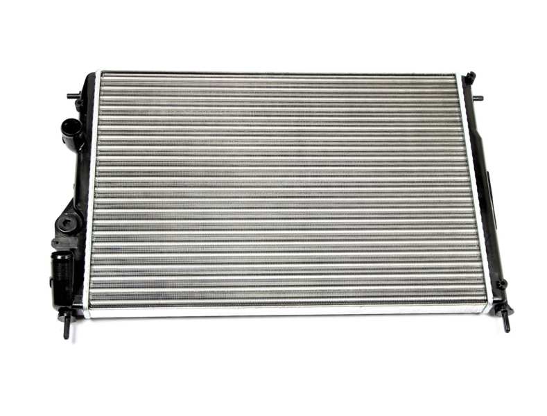 NISSENS Radiator 293477 Aluminum/plastic
Cooling fins material: Aluminium, Core Depth [mm]: 23, Core Length [mm]: 585, Core Width [mm]: 415, Inlet O [mm]: 32, Outlet O [mm]: 32, Radiator type: Mechanically jointed cooling fins, Supplementary Article/Info 2: without expansion tank, Supplementary Article/Supplementary Info: without gasket/seal, Water Tank Material (radiator): Plastic 1.