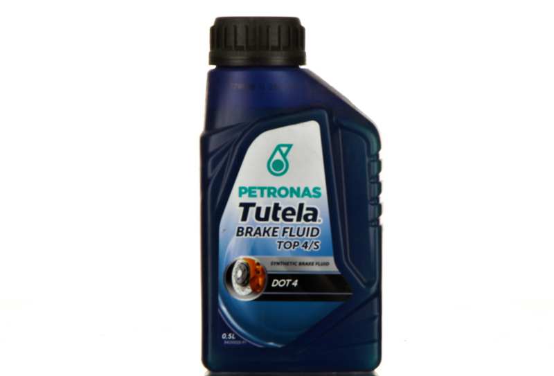 PETRONAS Brake fluid 123782 Top 4/s protection, 0.5 l
Cannot be taken back for quality assurance reasons!