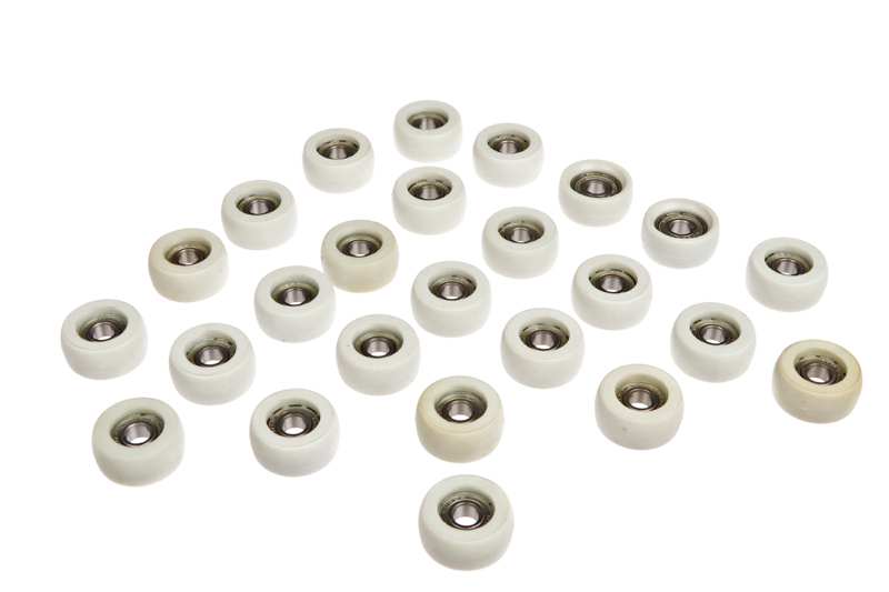 A.Z. MEISTERTEILE Door roller 11054300 Single. Solaris. size: 30 x 14 mm. 10 pcs/pack 1.