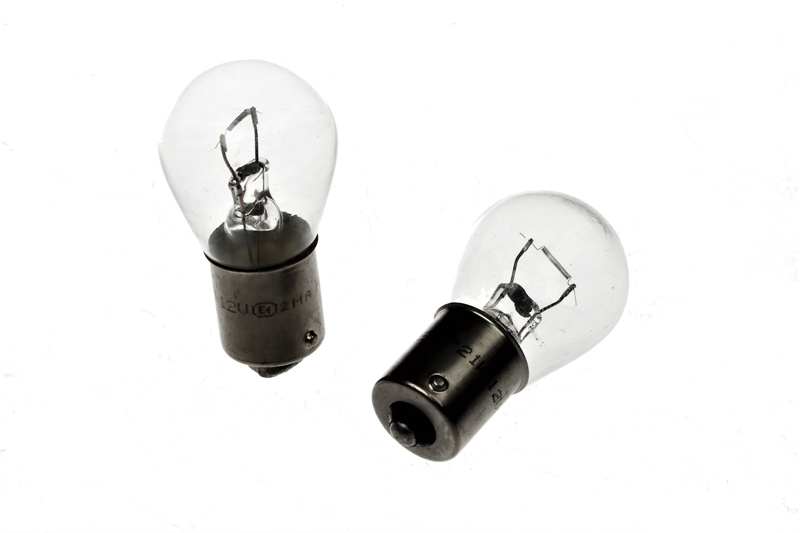 VALEO Bulb 10929623 Lamp Type: P21W, Voltage [V]: 12, Rated Power [W]: 21, Socket Type: BA15s 
Lamp Type: P21W, Voltage [V]: 12, Rated Power [W]: 21, Base design light bulb: BA15s
Cannot be taken back for quality assurance reasons! 1.