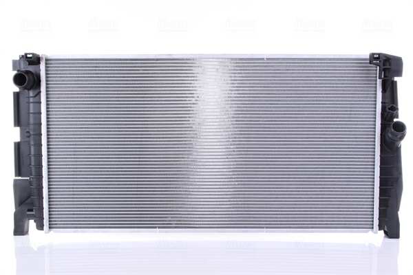 NISSENS Radiator 11243472 Cooling fins material: Aluminium, Core Depth [mm]: 26, Core Length [mm]: 680, Core Width [mm]: 355, Inlet O [mm]: 32,5, Outlet O [mm]: 32,5, Radiator type: Brazed cooling fins, Supplementary Article/Info 2: without expansion tank, Supplementary Article/Supplementary Info: without gasket/seal, Water Tank Material (radiator): Plastic 1.