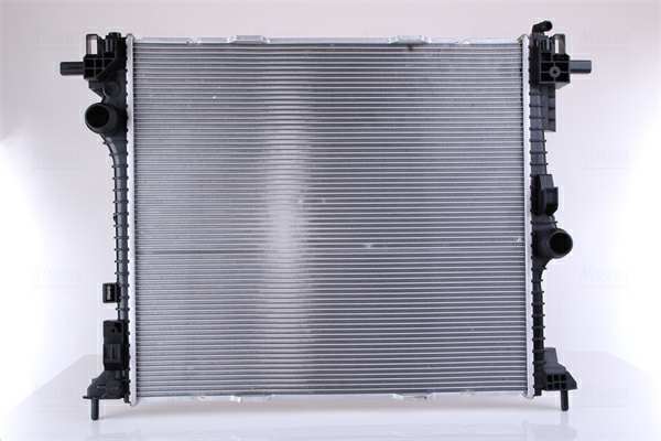 NISSENS Radiator 11243492 Cooling fins material: Aluminium, Core Depth [mm]: 26, Core Length [mm]: 580, Core Width [mm]: 523, Inlet O [mm]: 38,5, Outlet O [mm]: 38,5, Radiator type: Brazed cooling fins, Supplementary Article/Info 2: without cap, without expansion tank, Supplementary Article/Supplementary Info: with gaskets/seals, Water Tank Material (radiator): Plastic 1.