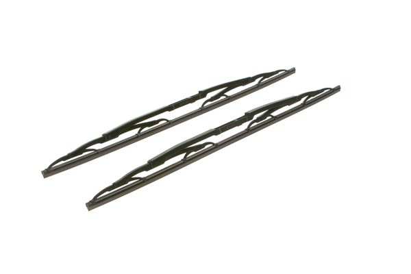 BOSCH Wiper blades 72478 Aerotwin, 550/550mm (1 pair)
Fitting Position: Front, Length 1 [mm]: 550, Length 2 [mm]: 550, Wiper blade type: Bracket wiper blade without spoiler 1.