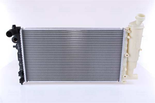 NISSENS Radiator 293395 Aluminum/plastic
Cooling fins material: Aluminium, Core Depth [mm]: 22, Core Length [mm]: 530, Core Width [mm]: 299, Inlet O [mm]: 32, Outlet O [mm]: 32, Radiator type: Brazed cooling fins, Supplementary Article/Info 2: without cap, with expansion tank, Supplementary Article/Supplementary Info: with gaskets/seals, Water Tank Material (radiator): Plastic 1.