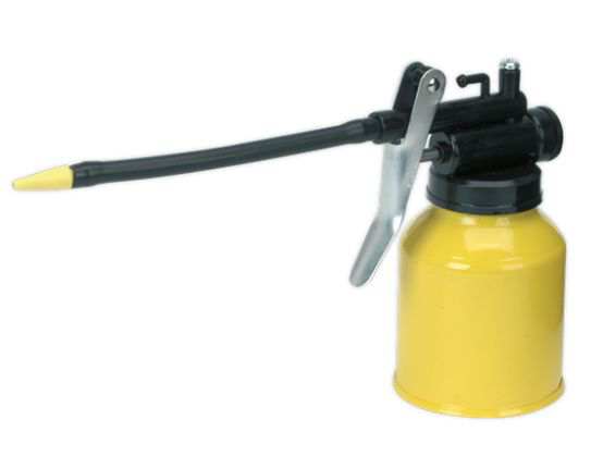 SEALEY Oil-can 11518845 Metal oil can with flexible spout, 180ml
Cannot be taken back for quality assurance reasons!