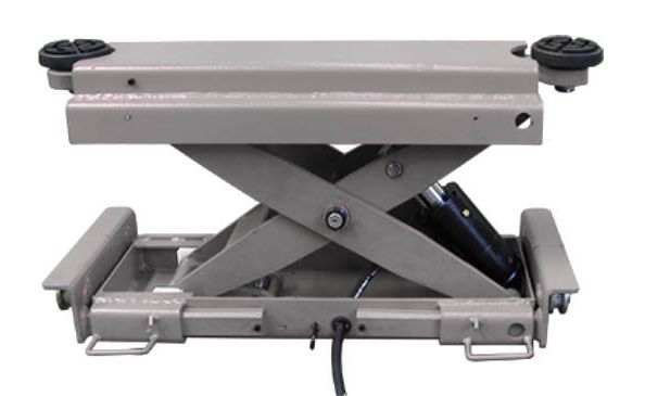 MAGNETI MARELLI Large scissor lift edge lifter 11234411 - This product requires custom shipping
3 tonne electro-hydraulic rim lift to the MM SuperLift 5000Sc lift,