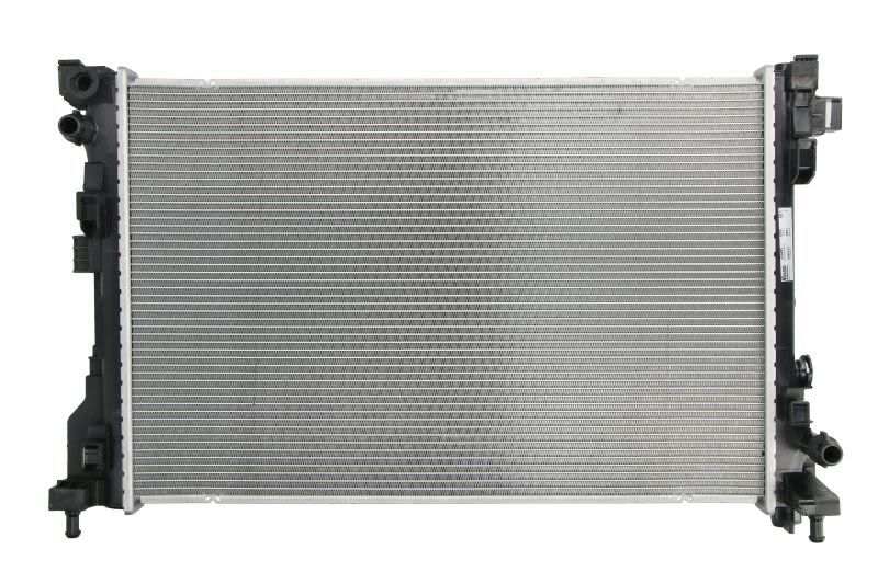 NISSENS Radiator 11399614 Cooling fins material: Aluminium, Core Depth [mm]: 26, Core Length [mm]: 610, Core Width [mm]: 396, Inlet O [mm]: 22,3, Outlet O [mm]: 22,3, Radiator type: Brazed cooling fins, Supplementary Article/Info 2: without cap, without expansion tank, Supplementary Article/Supplementary Info: with gaskets/seals, Water Tank Material (radiator): Plastic 1.