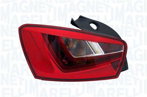 MAGNETI MARELLI Combination rearlight 10281178 Left, LED, with socket
Fitting Position: Left, Left-hand/Right-hand Traffic: for right-hand traffic, Light Design: LED, Supplementary Article/Info 2: with bulbs, Lamp Type: PY21W, Supplementary Article/Supplementary Info: with socket, Light Function: without number plate light, without reverse light, with stop light, with taillight, with rear fog light, without reflector