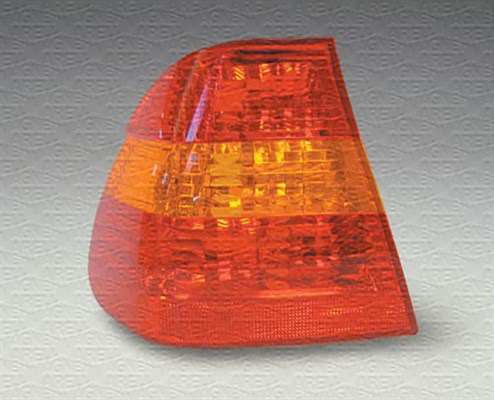 MAGNETI MARELLI Rücklicht 10281048 Besser, externer Teil ohne Slot
Einbauposition: rechts, Blinker-Farbe: orange, Lichtscheibenfarbe: orange, Ergänzungsartikel/Ergänzende Info: ohne lampenträger