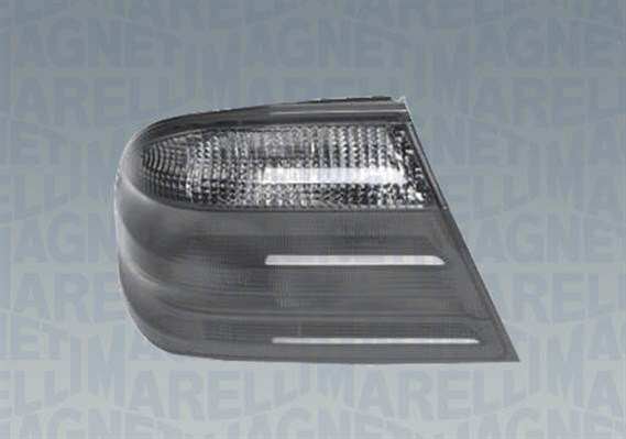 MAGNETI MARELLI Combination rearlight 10281033 Left, outer part, with a slot
Fitting Position: Left, Indicator Colour: White, Supplementary Article/Supplementary Info: with socket