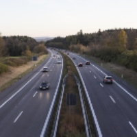 Deutsche und österreichische Autobahnregeln