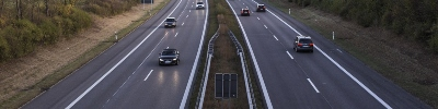 Deutsche und österreichische Autobahnregeln