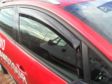 SZATUNA Luftabweiser 698965 Erstes Paar, Renault Clio IV. In 5-Türen, 2012 ist der Fensterrahmen in Gummi-Dichtung, nicht klebrig, installiert. Geprägte Form. Im Durchschnitt 7 cm breit. Es geht durch die gesamte Länge des Fensterrahmens. Transparente Rauchfarbe. Boxinhalt: 1 Frontpaar von Luftraum, Anweisungen für Zeichnungsanweisungen, Befestigungselemente: 6 PCS U -Profil. 2.