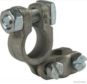 ELPARTS Batteriepolklemme 920450 Batterieklemmenausführung: Schraubklemme, Form C, Pressteil, für Pluspol, Querschnitt [mm2] bis: 70, Material: Messing, Oberfläche: verzinnt, Anschluss/Klemme: mit einseitig montierbarer Polschraube, Ergänzungsartikel/Ergänzende Info 2: Anschluss rechts, Batteriepoldurchmesser [mm]: 17,5, Ausführung Druckplatte (Batteriepolklemme): glatt, ähnlich DIN-Normen (Batteriepolklemmen): DIN 72331-1 (Leiterquerschnitte bis 70 mm2) 2.