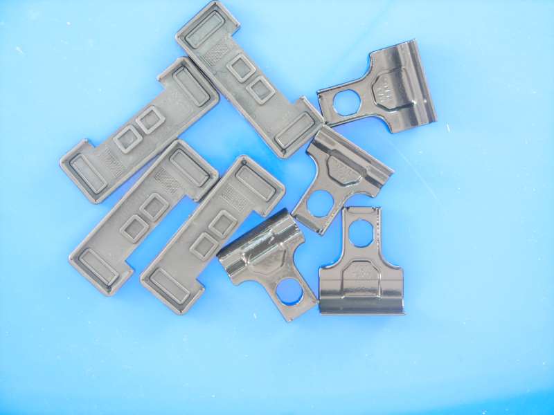 THULE Typgleicher Montagesatz 605548 Rapid Kit Set für schnelle Sohlen 1.