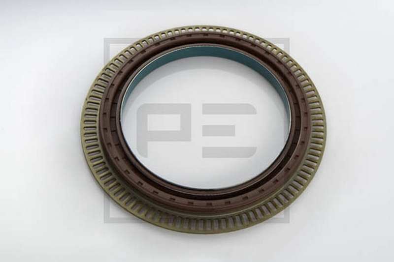 PE AUTOMOTIVE Wheel hub seal 10157282 139 x 175 x 16,3
Inner Diameter [mm]: 139, Outer Diameter [mm]: 175, Outer Diameter 1 [mm]: 205, Height [mm]: 11, Height 1 [mm]: 16,3, Supplementary Article/Supplementary Info: with integrated shaft seal, Number of Holes: 100
