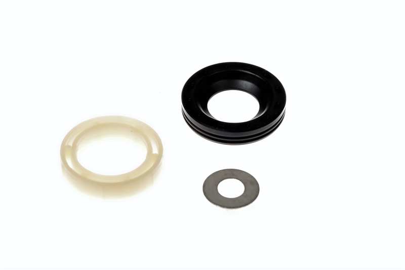 ELRING Dichtungssatz, Kompressor 11113289 Anzahl der Dichtringe: 3, Einbaudicke [mm]: 2,3, Reparaturstufe: +0,3 mm, Technische Daten beachten: , Warentarifnummer: 8484900000 1.