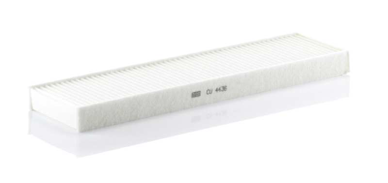 MANN-FILTER Innenraumluftfilter 346578/1 Filterausführung: Partikelfilter, Länge [mm]: 449, Breite [mm]: 120, Höhe [mm]: 32 
Filterausführung: Partikelfilter, Hocheffizienz Version mit Aktivkohle (Art.-Nr.): FP 4436, Version mit Aktivkohle (Art.-Nr.): CUK 4436, EU-Produktsicherheitsverordnung (GPSR): IEC 60417-6183 mechanisches Fachwissen erforderlich, Einbauposition: unterhalb des Handschuhfaches, Einbauzeit [min]: 15, Länge [mm]: 449, Breite [mm]: 120, Höhe [mm]: 32