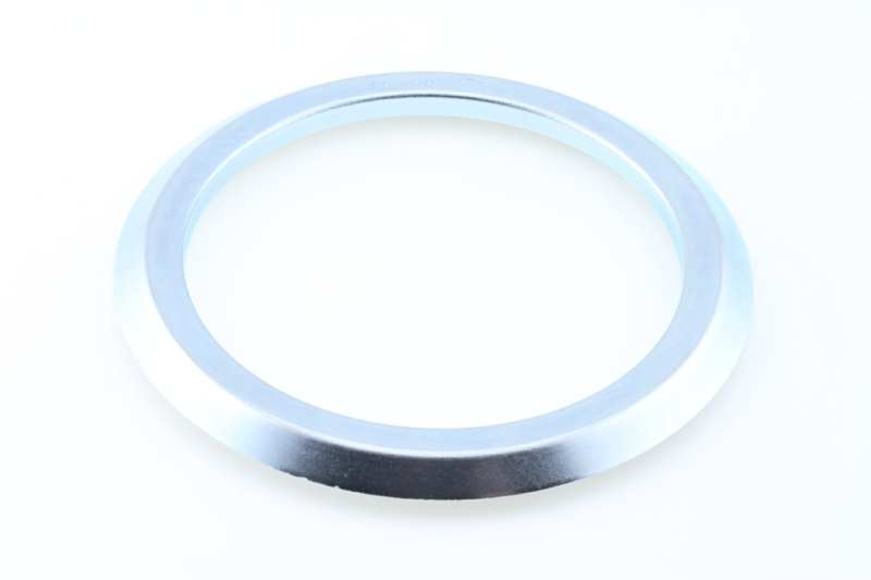 CORTECO Wellendichtring, Achsschenkel 10622223 70x90x5,5 mm
Höhe [mm]: 6, Innendurchmesser [mm]: 70, Außendurchmesser [mm]: 90, Material: NBR (Nitril-Butadien-Kautschuk) 1.
