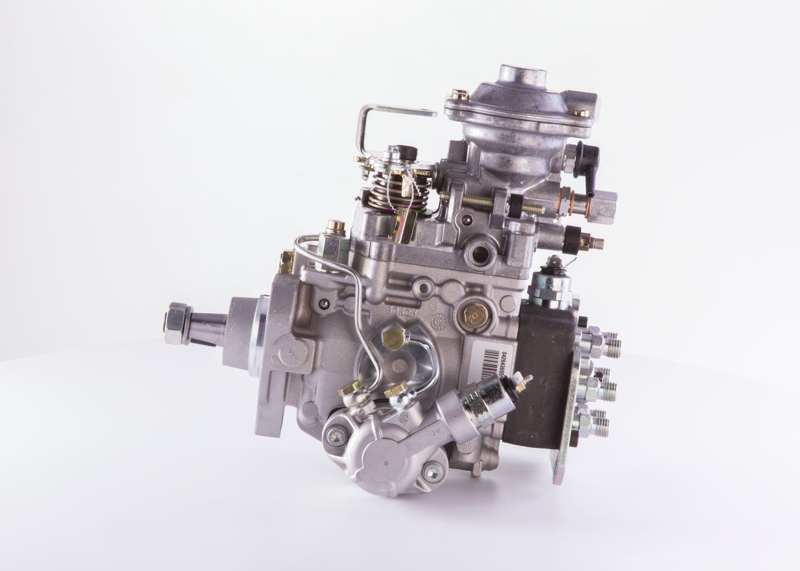BOSCH Einspritzpumpe 379211 Neu
Einspritzsystem: Verteilerpumpe 1.