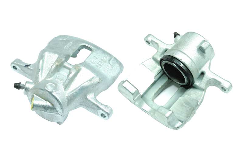 BOSCH Bremssattel 10708341 Überholt
Kolbendurchmesser [mm]: 54, Breite innen [mm]: 70, Material: Gusseisen